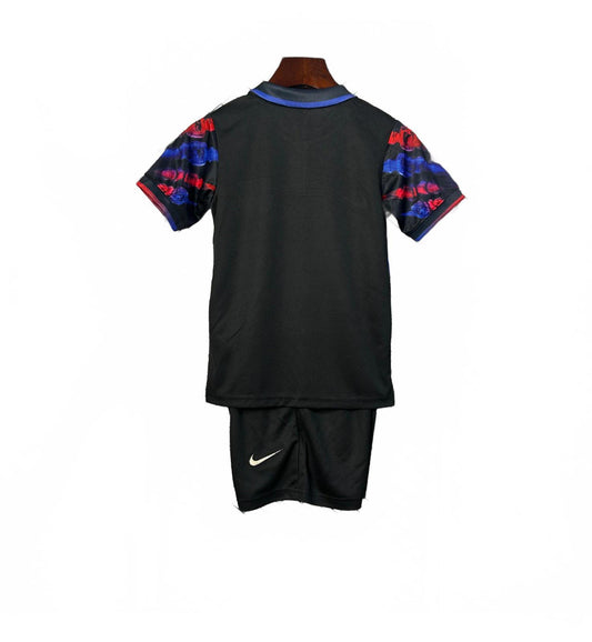 Barcelona 25/26 Nike Concept Kids Kit - Inc Socks