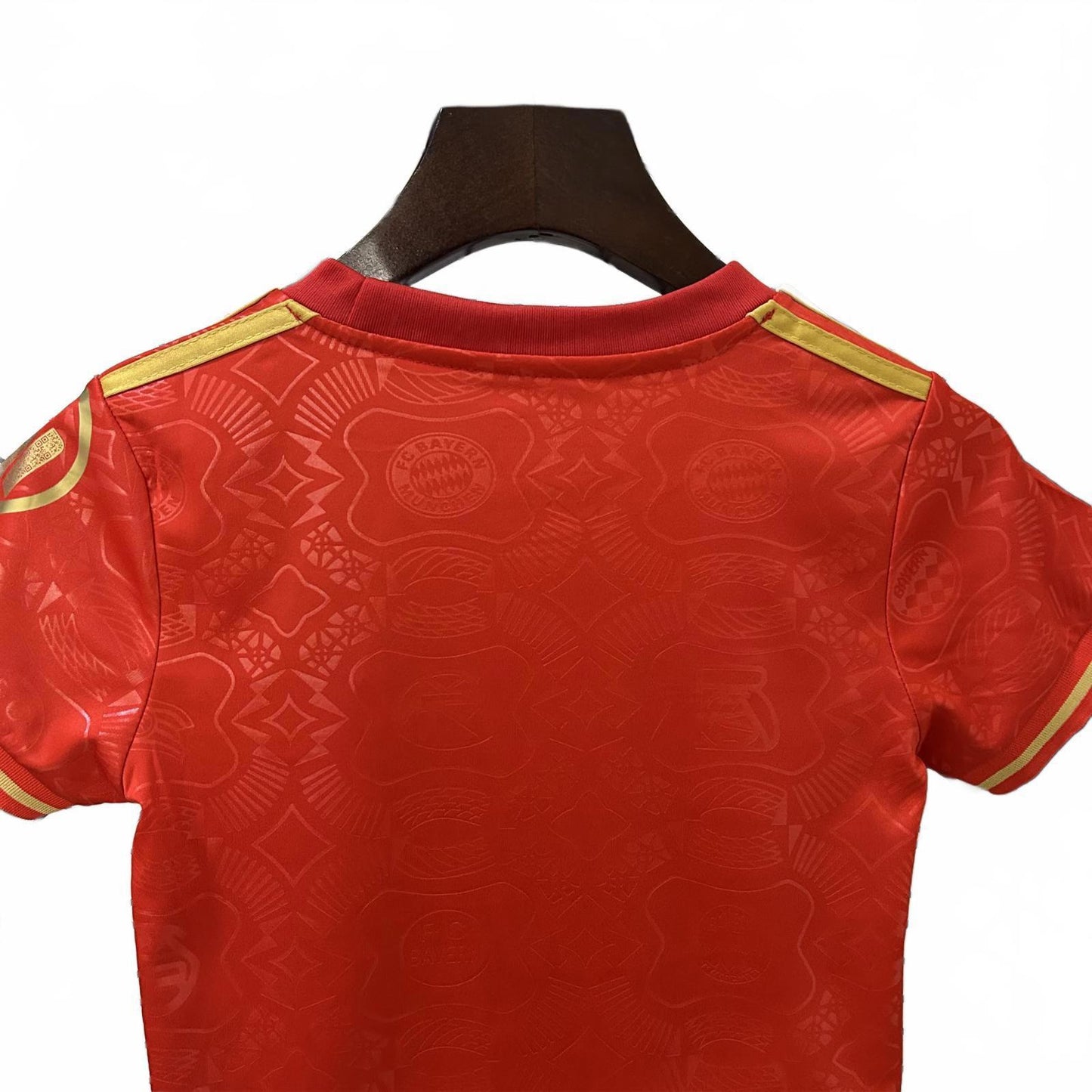 Bayern Munich 25/26 Adidas Kids 125 Years Kit - Inc Socks