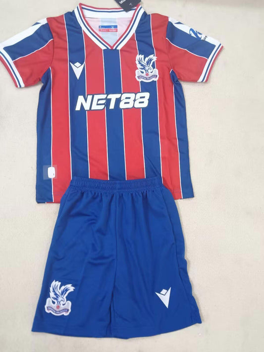 Crystal Palace 25/26 Macron Kids Home Kit - Inc Socks
