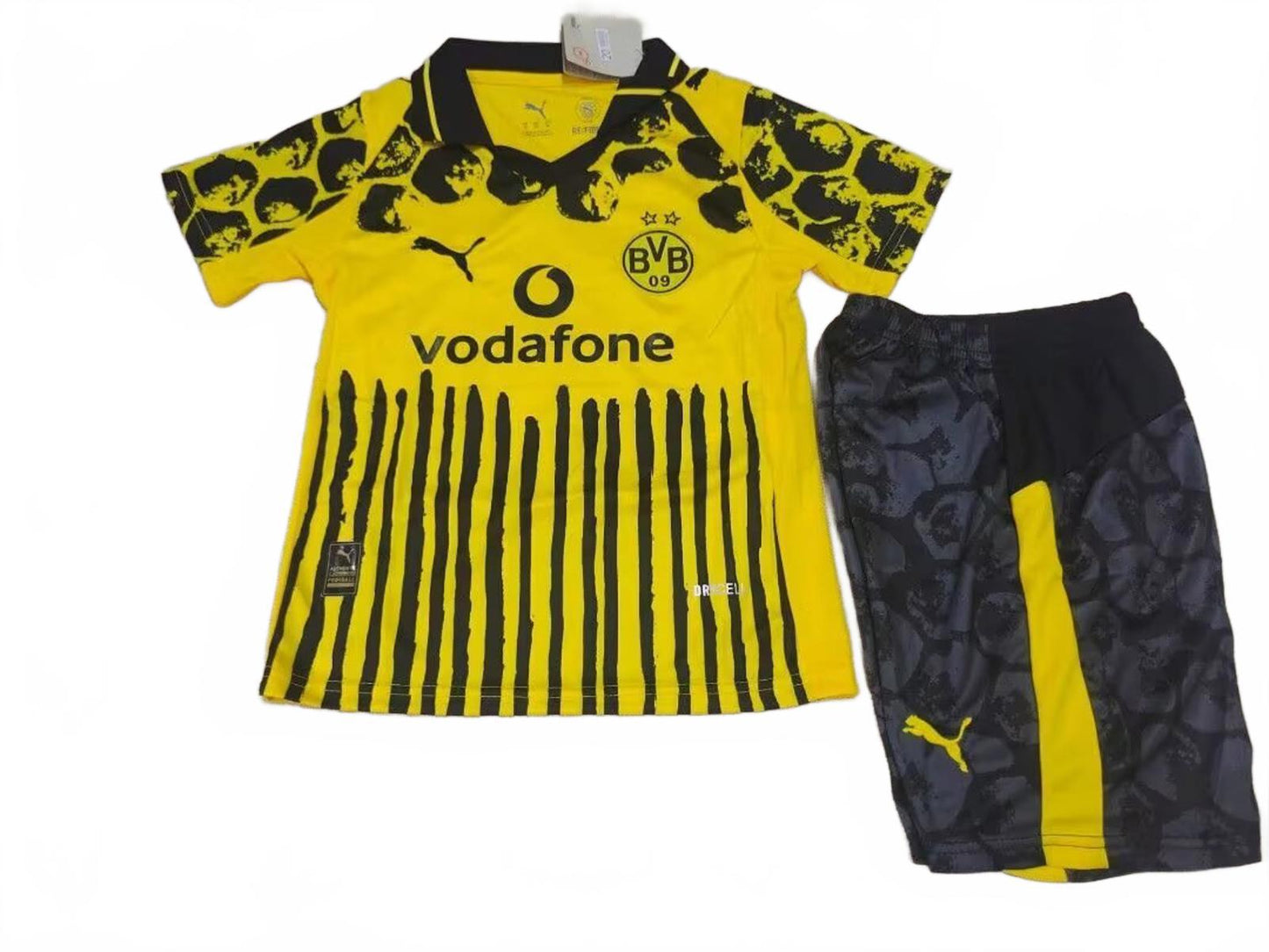 Dortmund 25/26 Puma Kids Home Kit - Yellow - Inc Socks