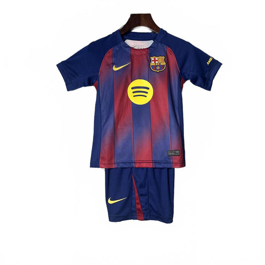 Barcelona 25/26 Nike Kids Home Kit - Inc Socks