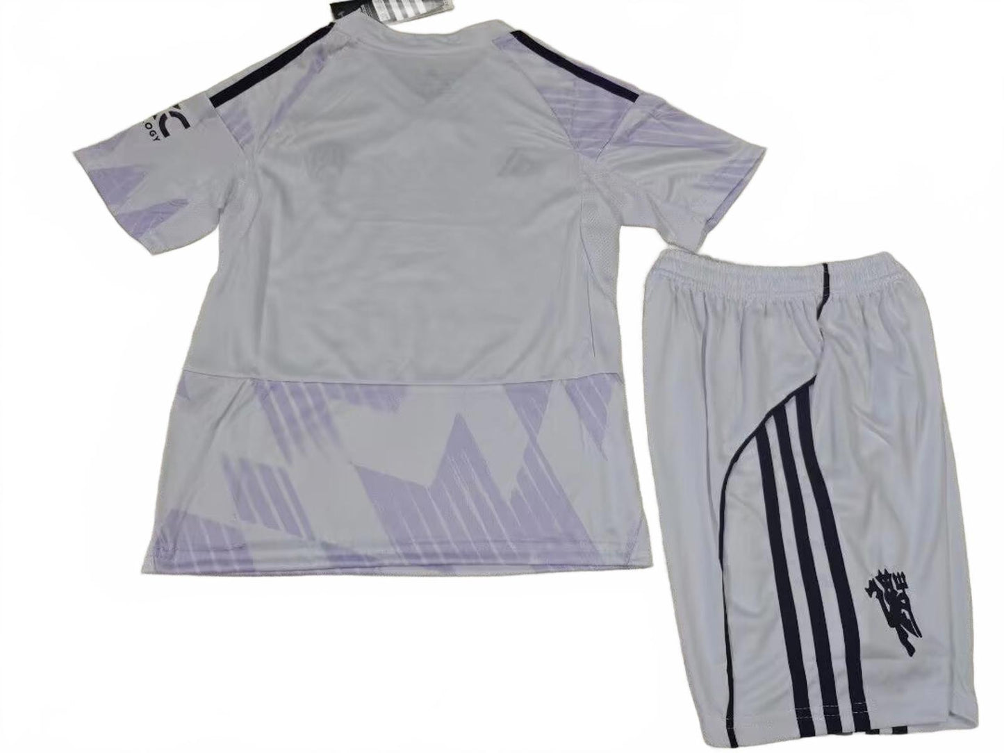 Manchester United 25/26 Adidas Kids Away Kit - Inc Socks