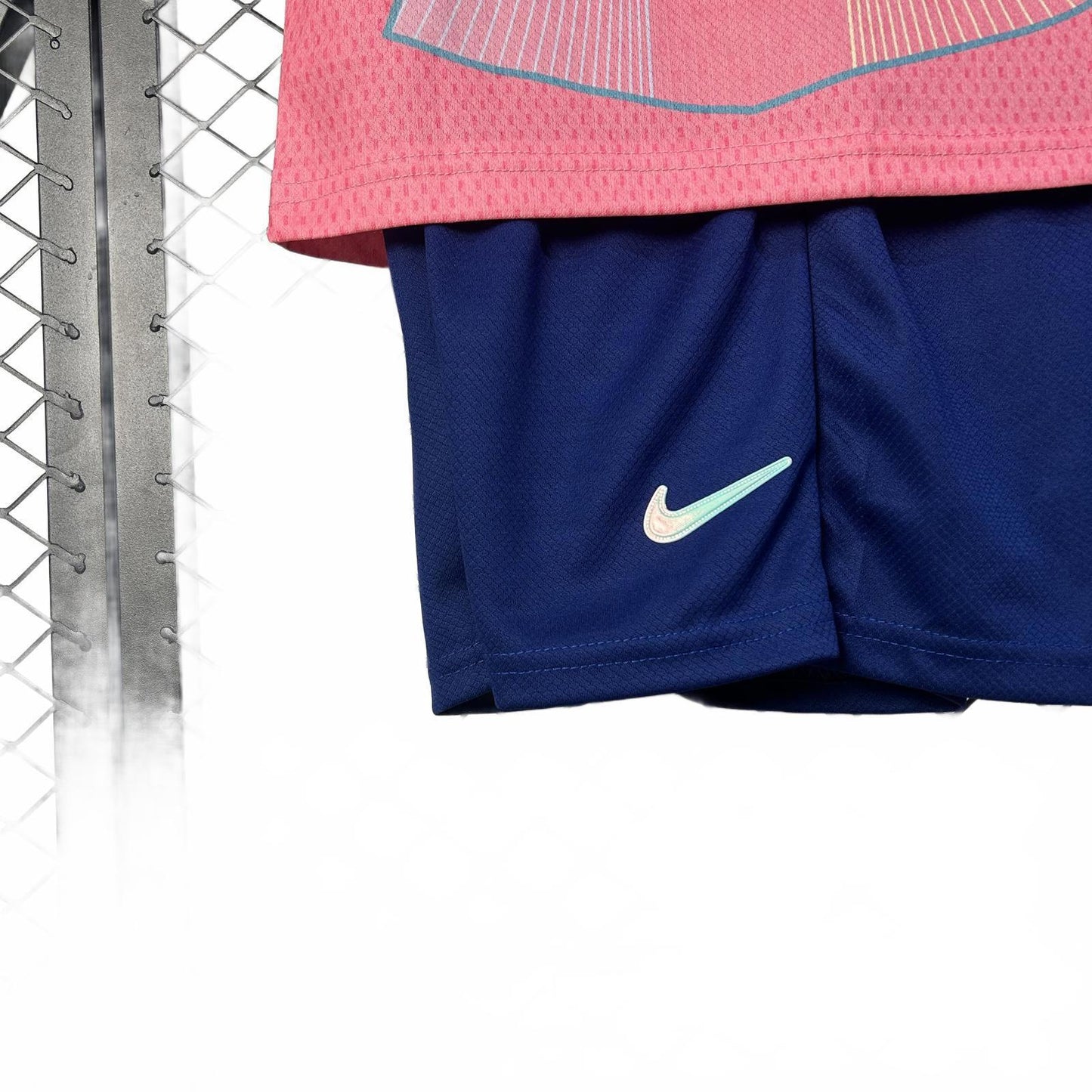 Barcelona 25/26 Nike Kids Kit - Pale Pink - Inc Socks