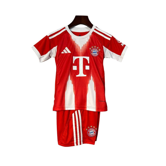 Bayern Munich 25/26 Adidas Kids Home Kit - Size 22 7/8 Years Inc Socks