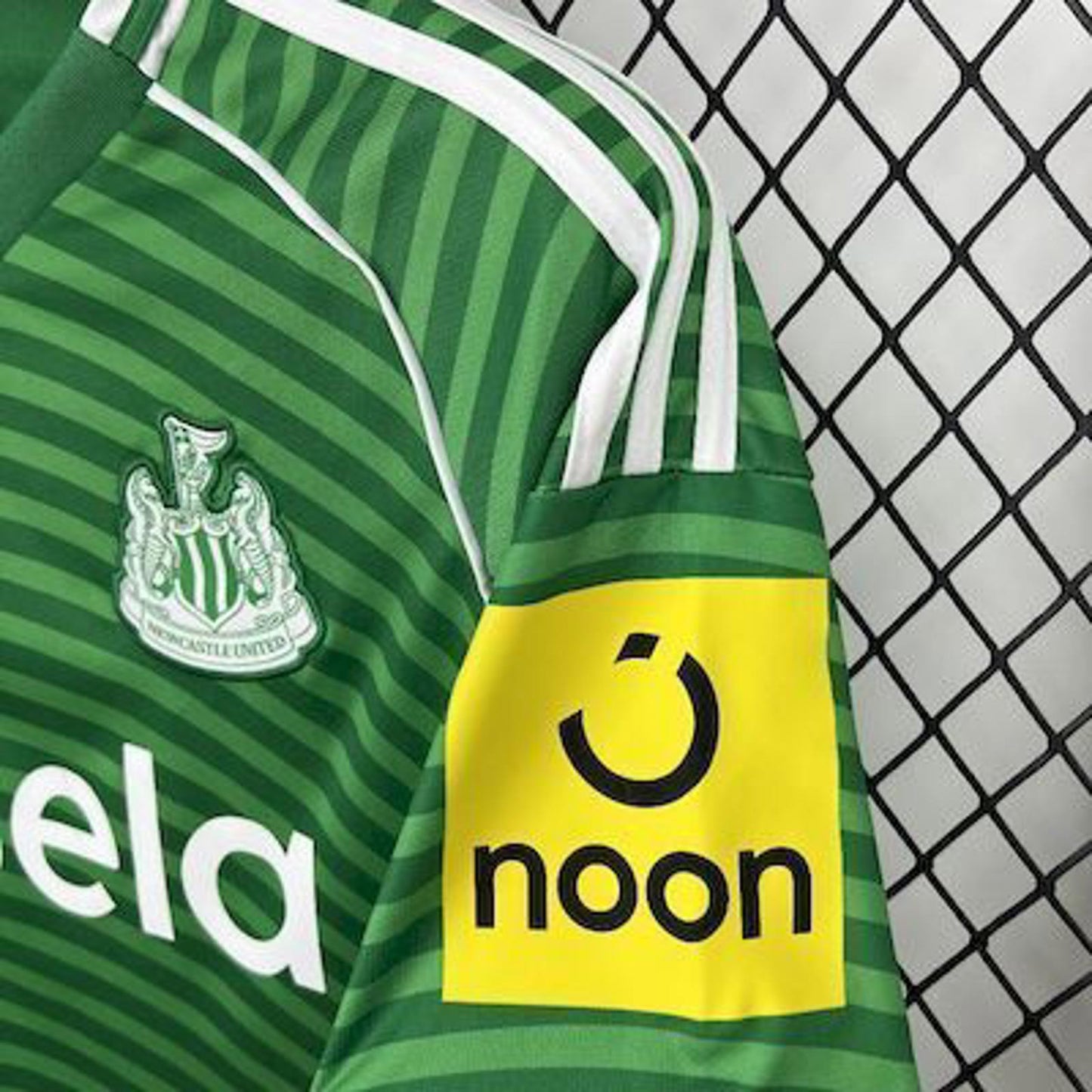 Newcastle 25/26 Adidas Away Jersey - Green - Fan Version