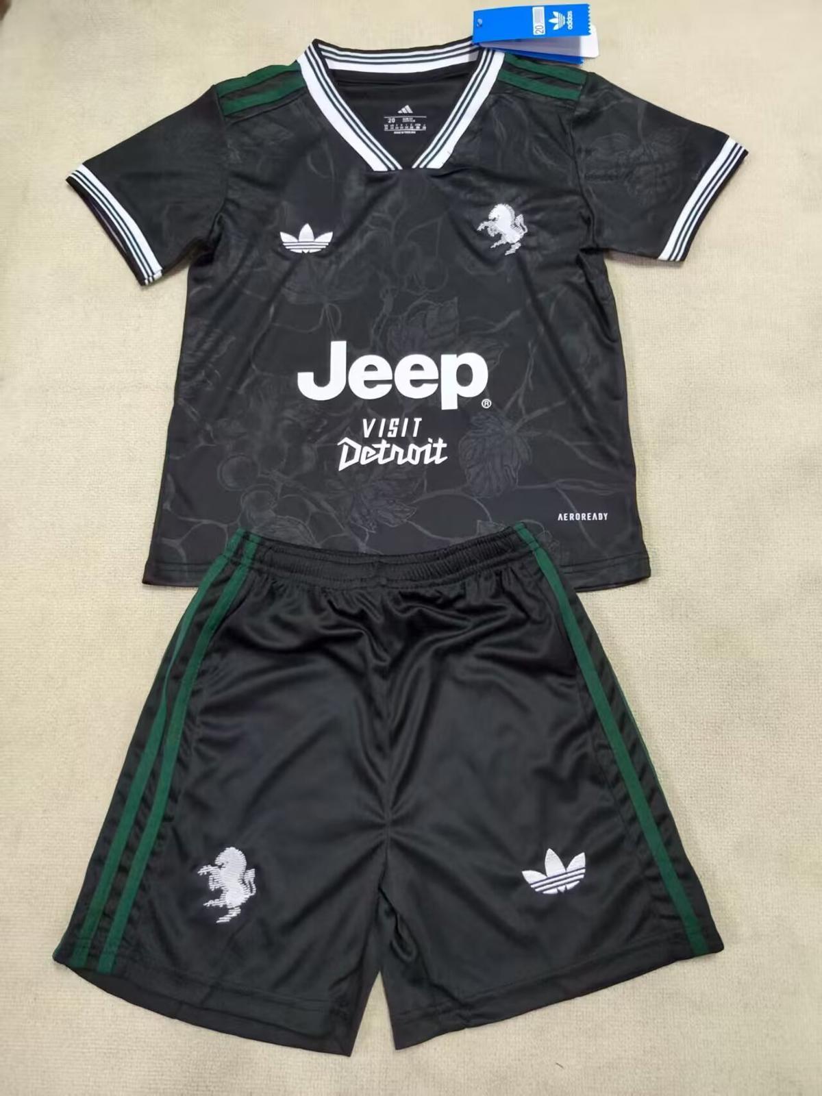Juventus FC Adidas 25/26 Kids Third Kit - Inc Socks
