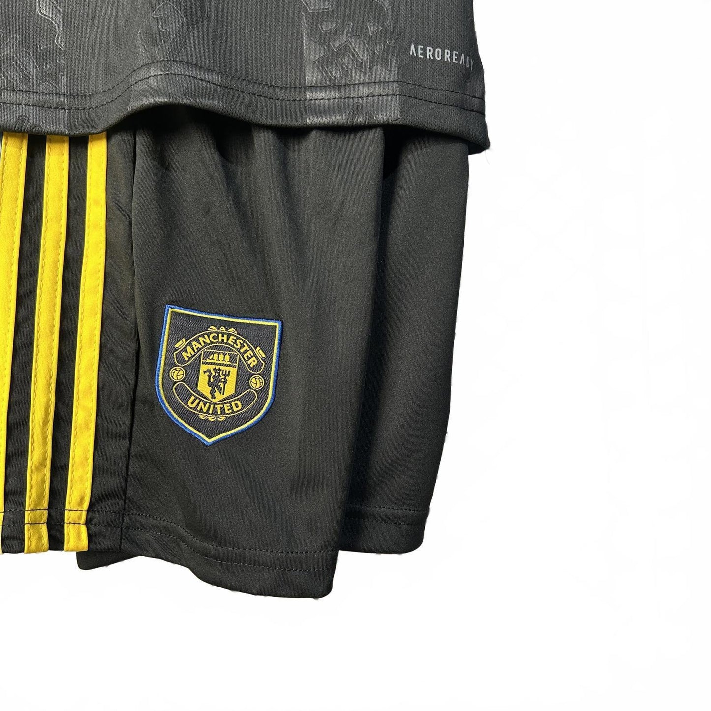 Manchester United 25/26 Adidas Kids Third Kit - Inc Socks