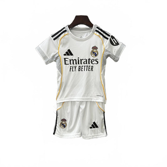 Real Madrid 25/26 Adidas Kids Home Kit - Inc Socks