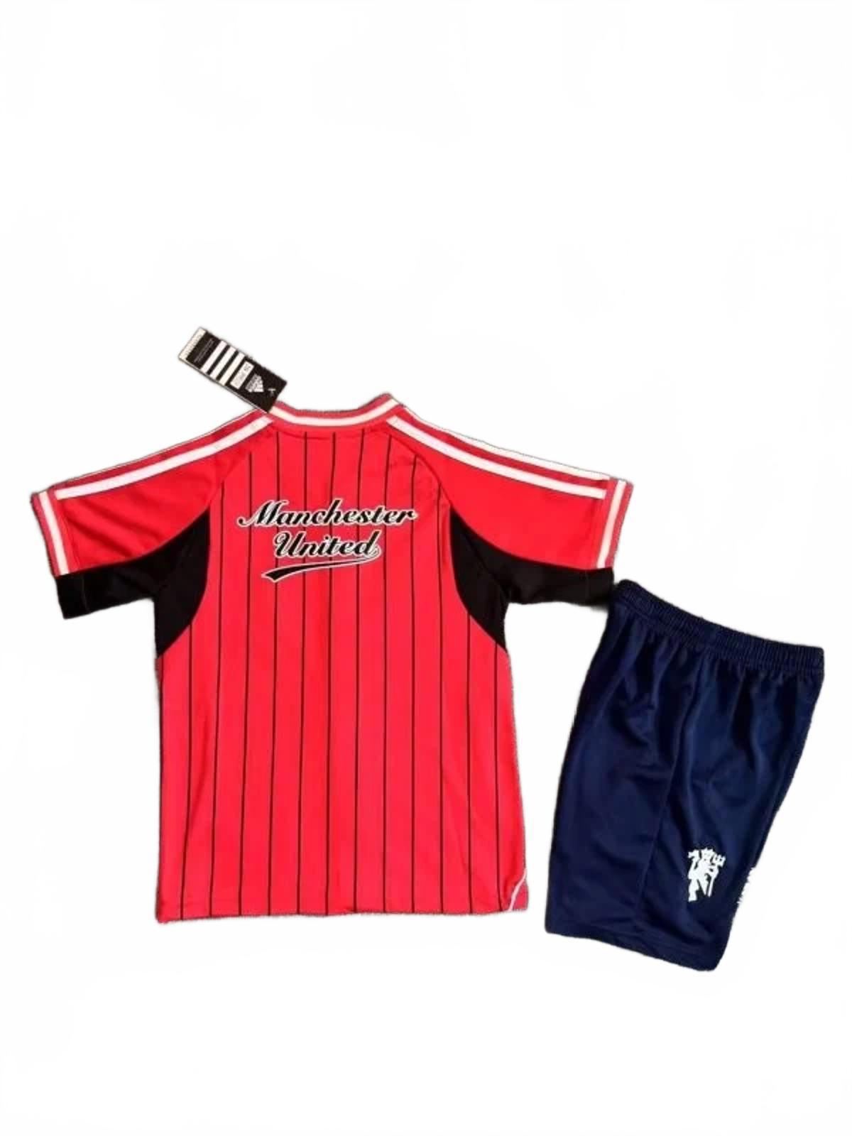 Manchester United 25/26 Adidas Kids Baseball Jersey Kit