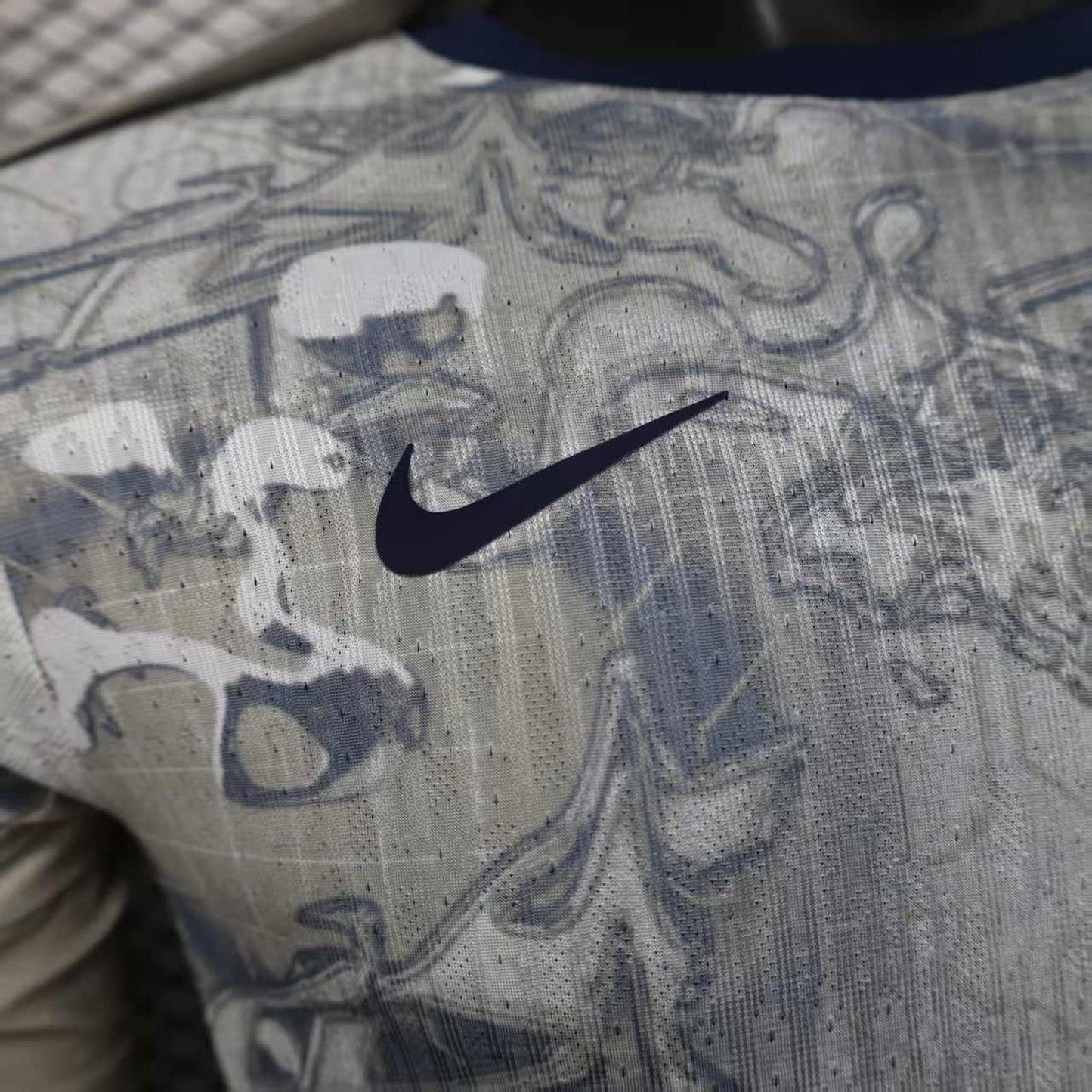 Tottenham Hotspur 25/26 Nike Pre Match Jersey - Player Version