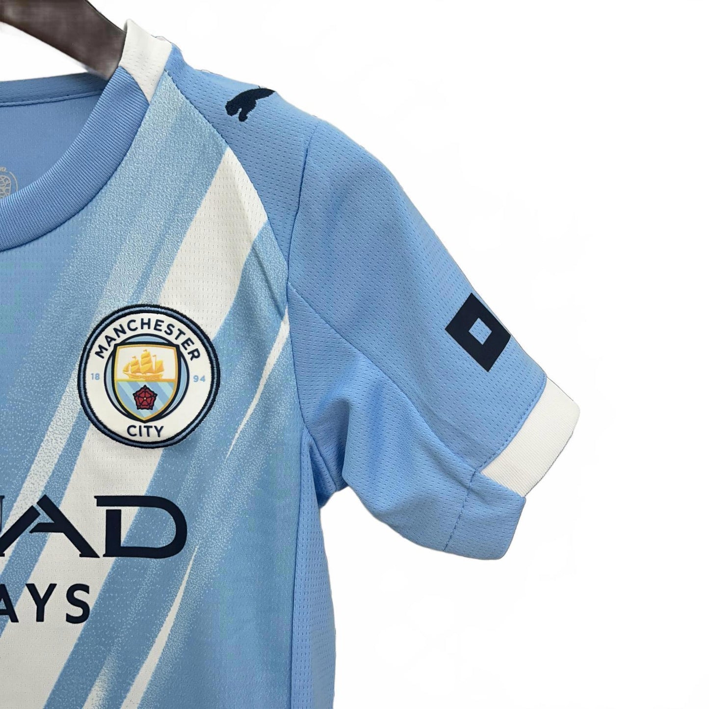 Manchester City Puma 25/26 Kids Home Kit - Inc Socks